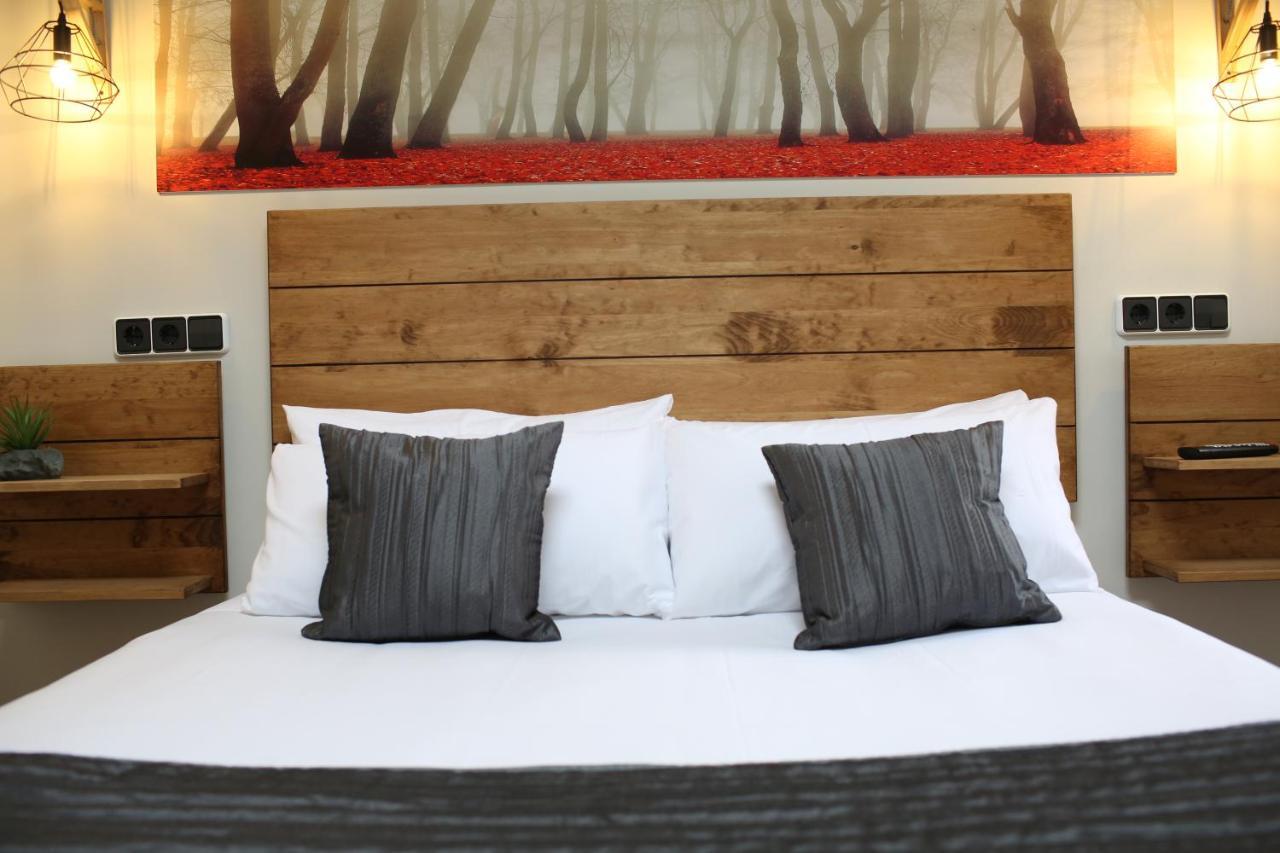 Hotel Priorat Boutique Llorenc del Penedes Exterior foto